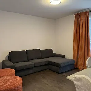 https://le-bijou-airhome-one-or-two-bedroom-suite.hotels-in-montreal.org
